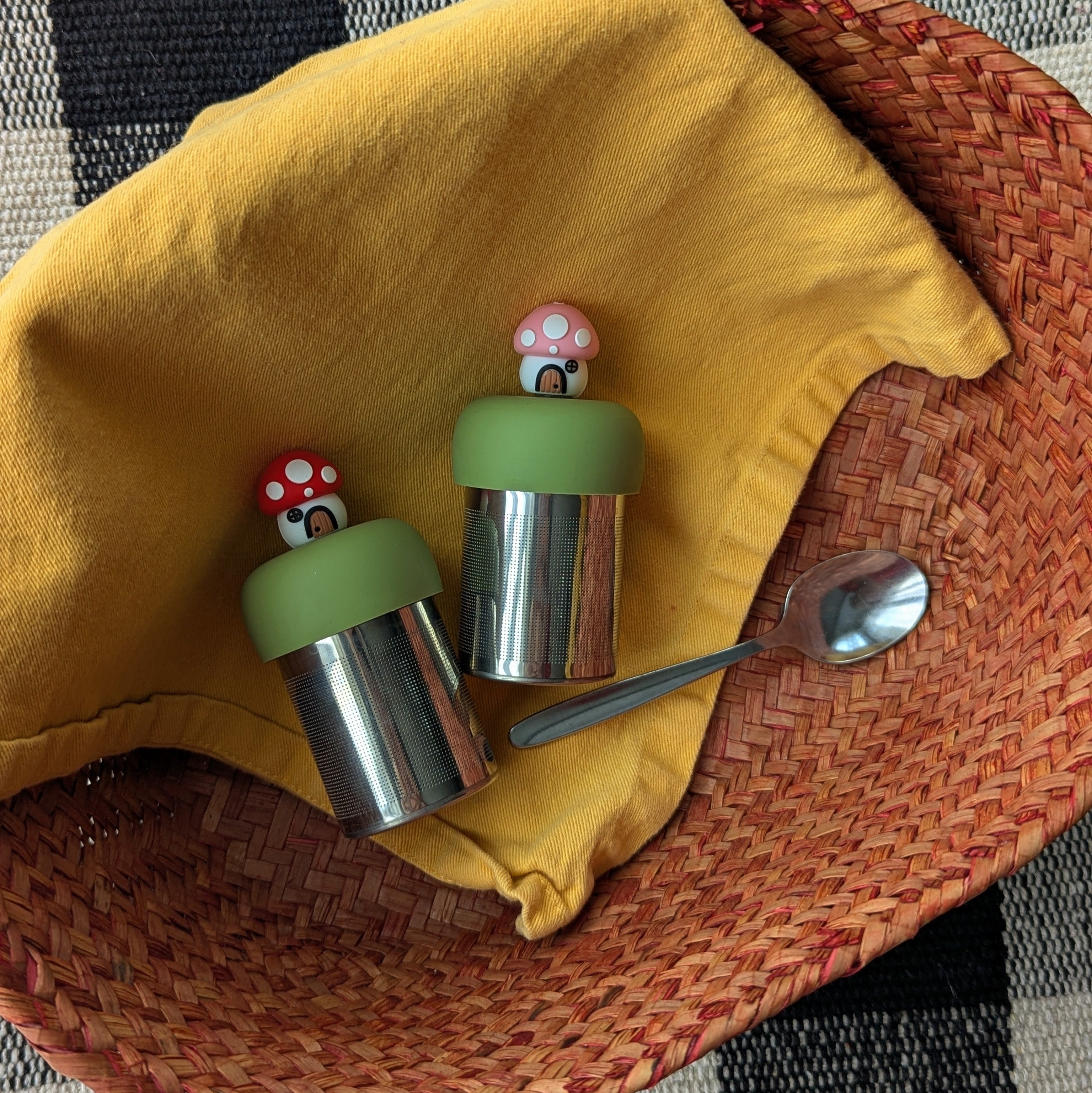 Floating Red Mushroom Cottage Tea Infuser - Cute Tea Infuser for Loose Leaf Tea